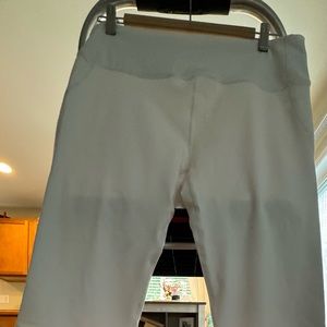 Large White Powerhold Made By Fabletics